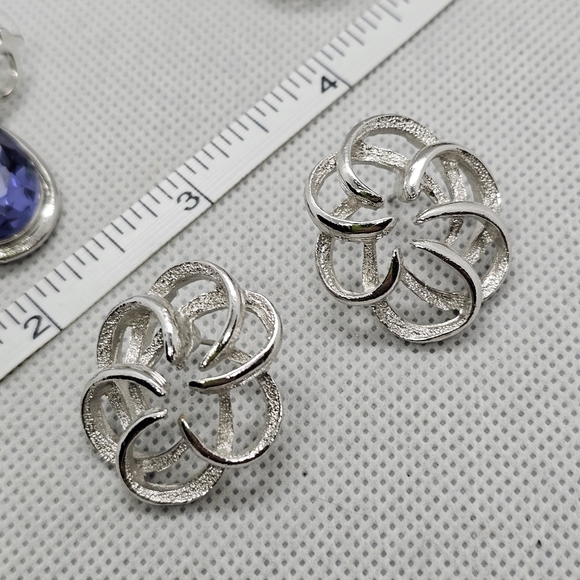 Fashion Earrings Bundle of 3 Silvertone - Picture 6 of 9